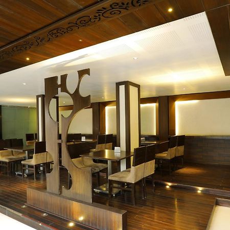 Collection O Satyan Inn Shirdi Zewnętrze zdjęcie
